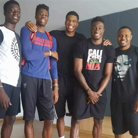 how do you say antetokounmpo|francis antetokounmpo.